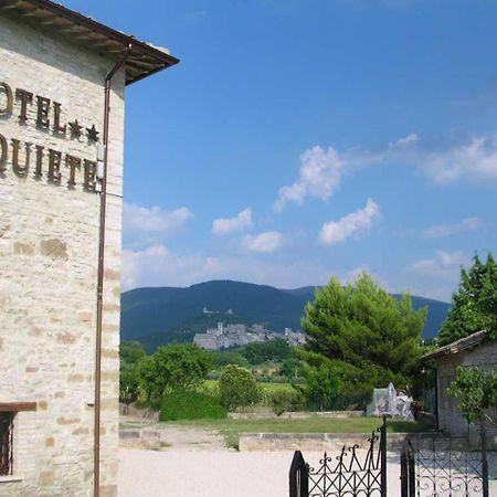 Hotel La Quiete Asyż Zewnętrze zdjęcie